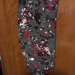 Paint splash leggings